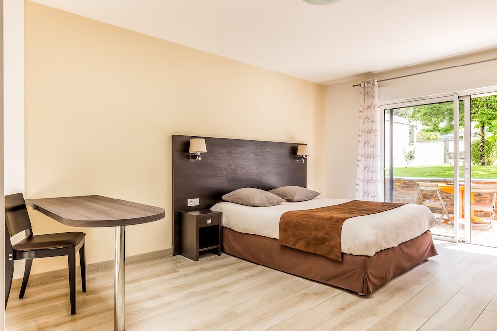 Business Studio, 1 Double Bed, Terrace( No Spa) photo 3
