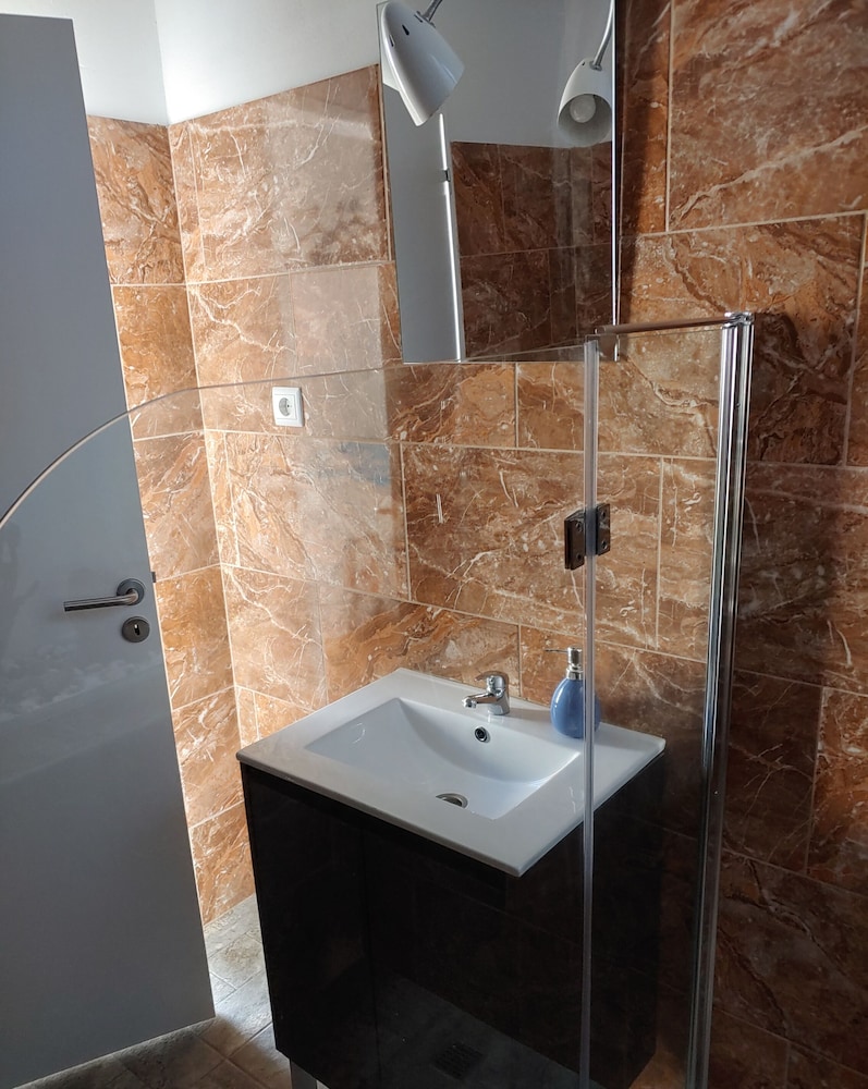 Deluxe Apartment, 1 Bedroom, Ensuite, Ocean View photo 2