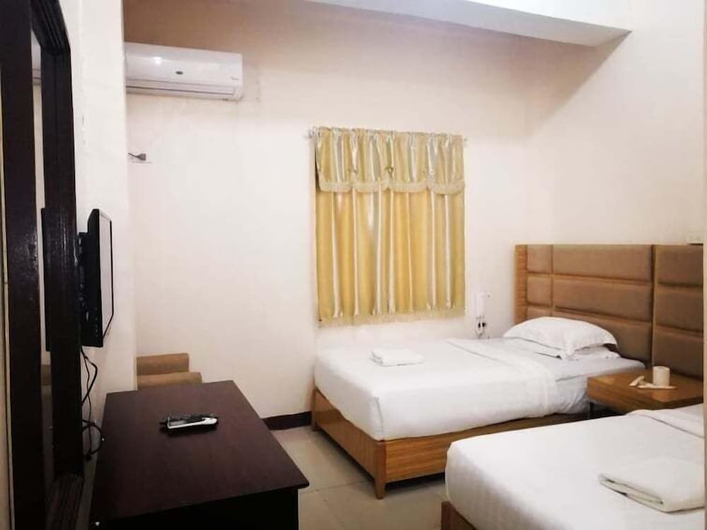 Twin Deluxe Room photo 3
