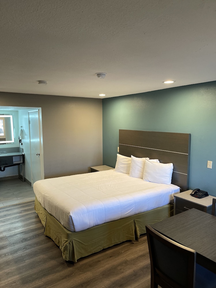 Standard Single Room photo 3