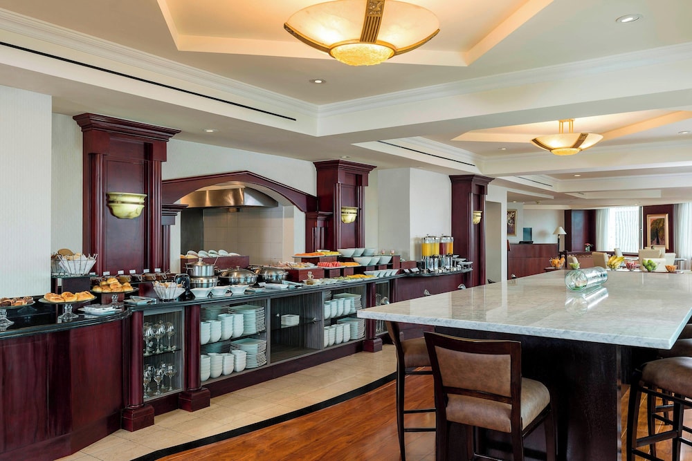 Suite, 1 King Bed, Terrace (City View) - Photo 19