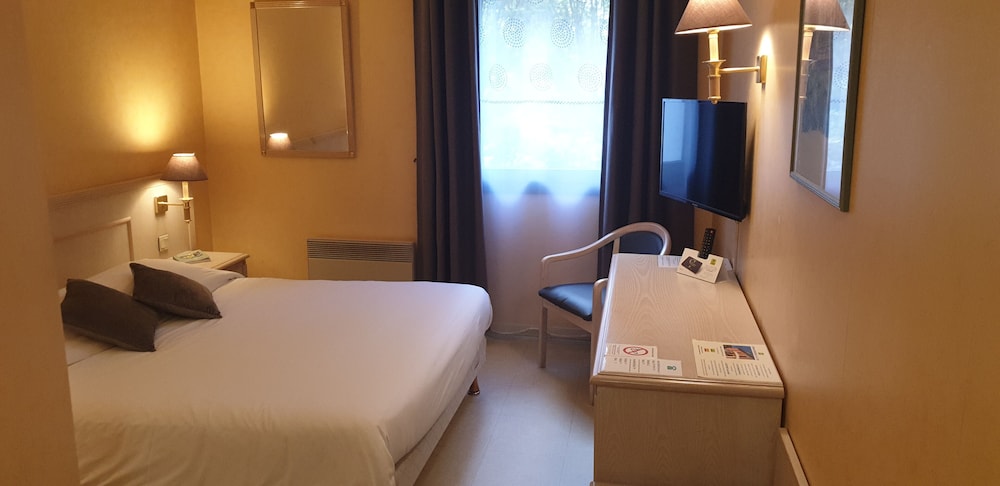 Standard Double Room, Garden Area