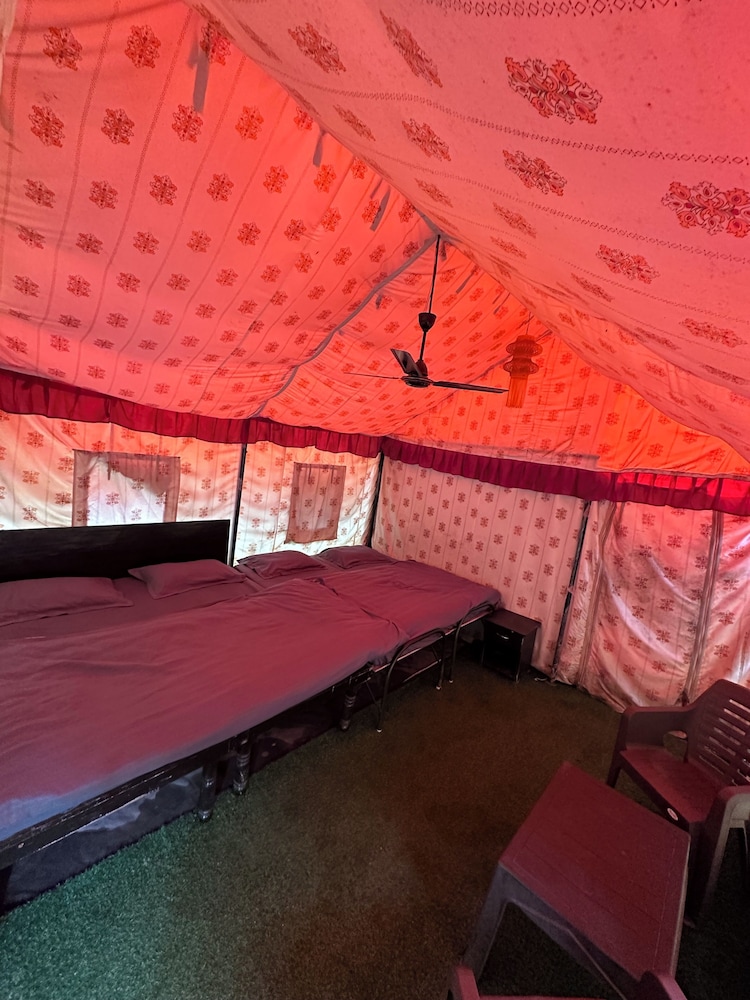 Superior Tent