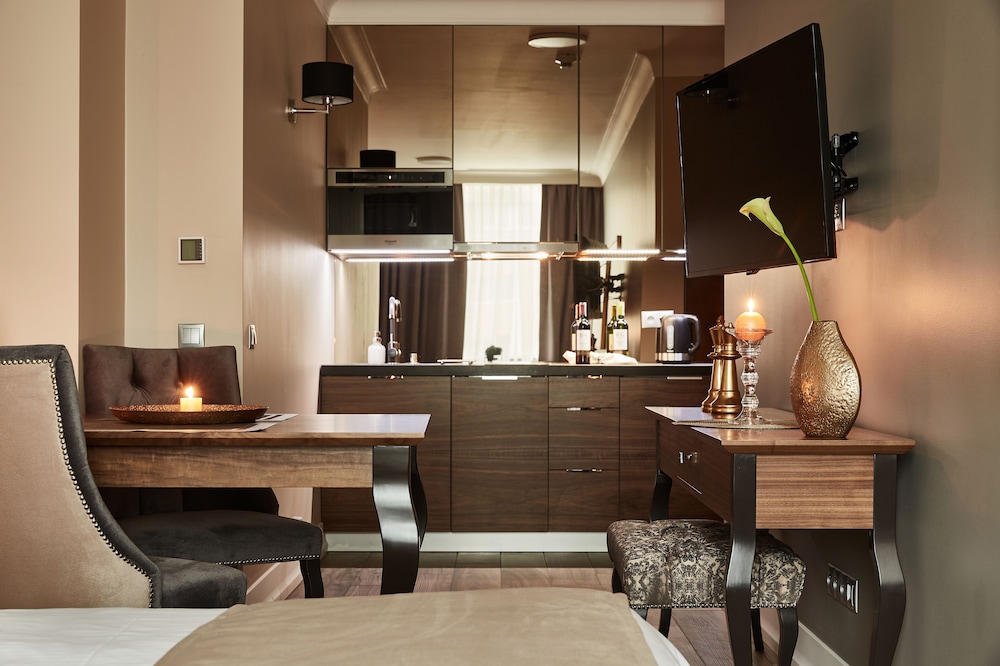 Luxury Double or Twin Room photo 3
