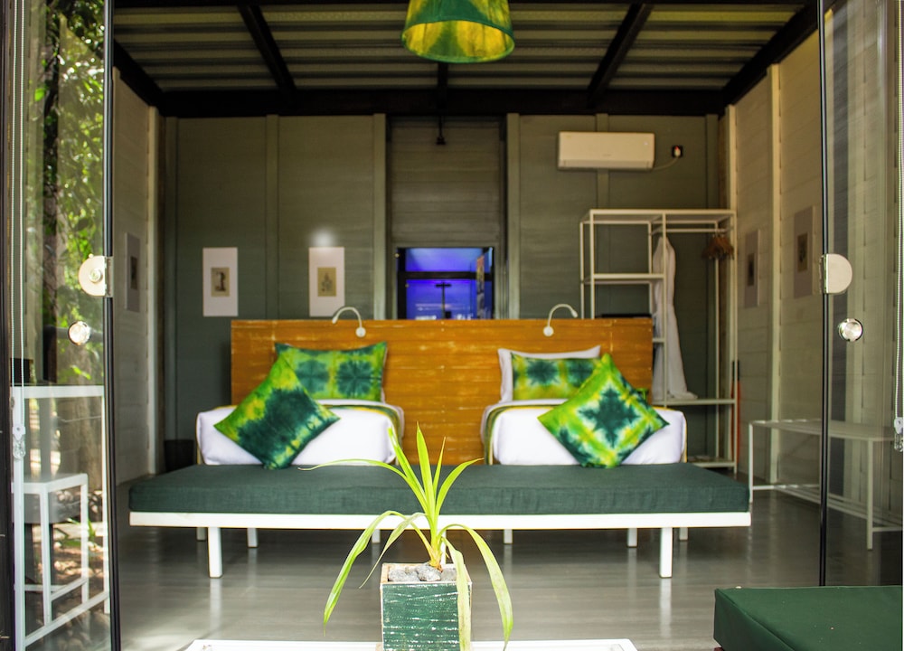Deluxe Double or Twin Room, Garden View photo 1