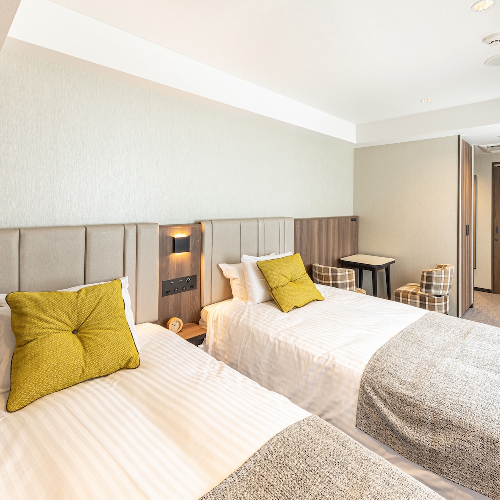 Superior Twin Room, Non-Smoking (24 m²) - Photo 3