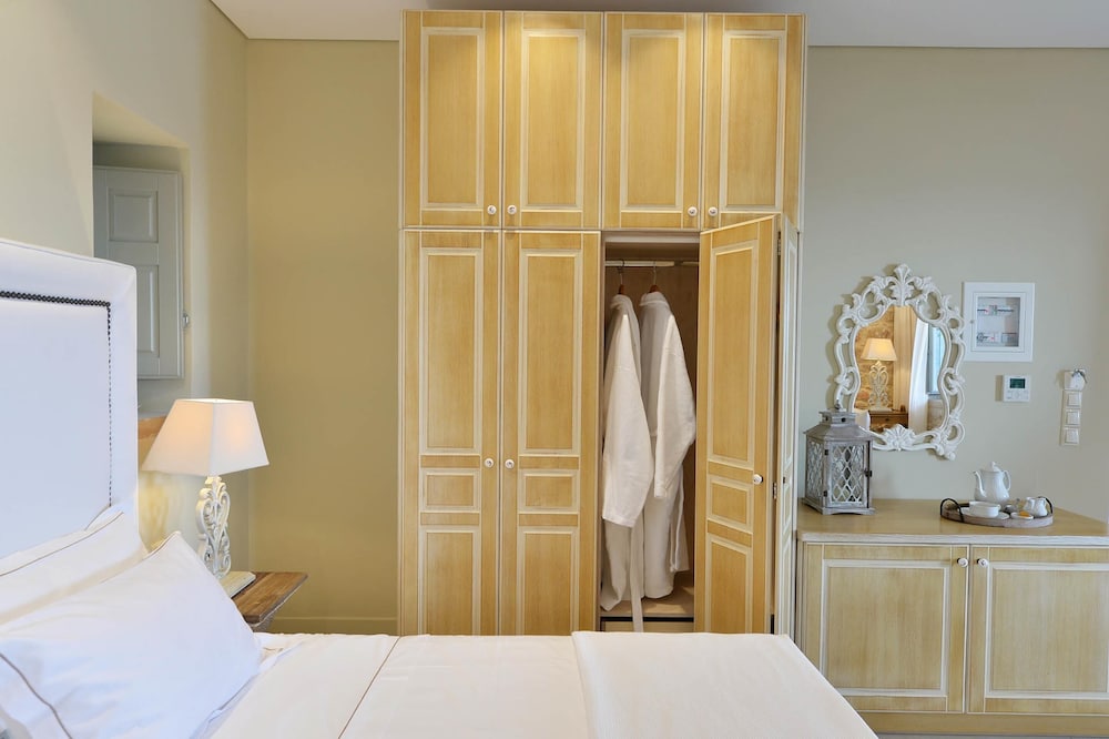 Junior Suite, Sea View - Photo 23