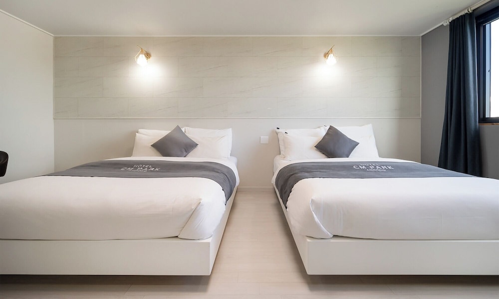 [Exclusive Special Offer] Deluxe Twin Room - Photo 13