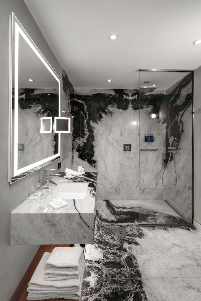 Standard Room - Photo 12
