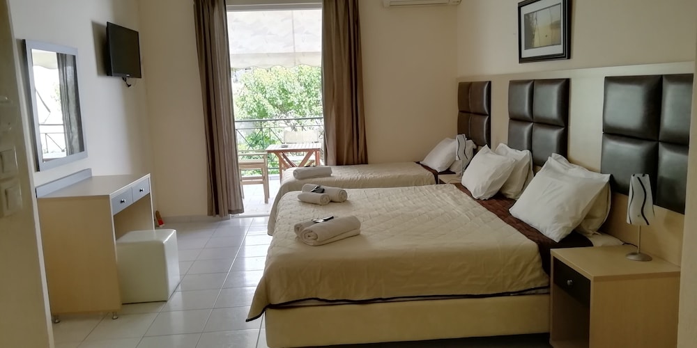 Economy Studio, Garden View, Tower