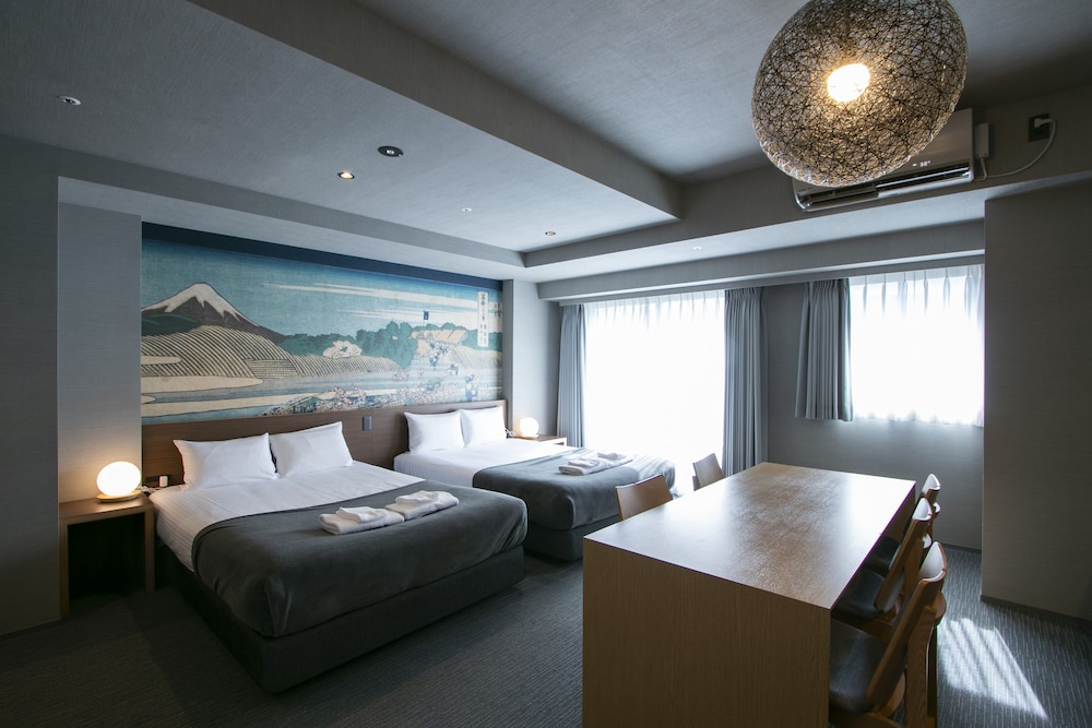 Exclusive Room thumbnail 6