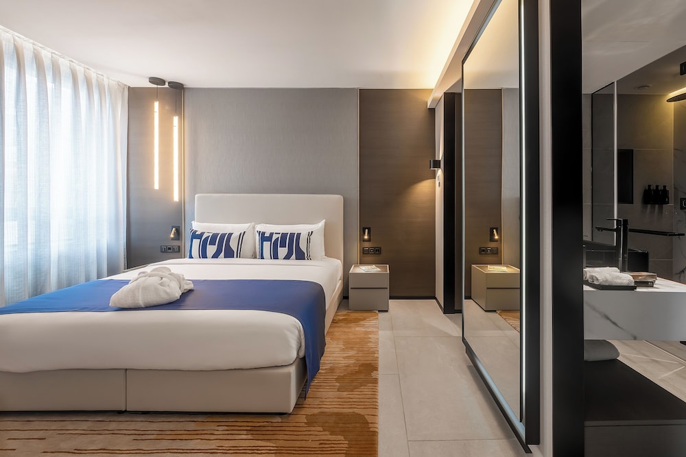 Executive Apartment, Lagoon View