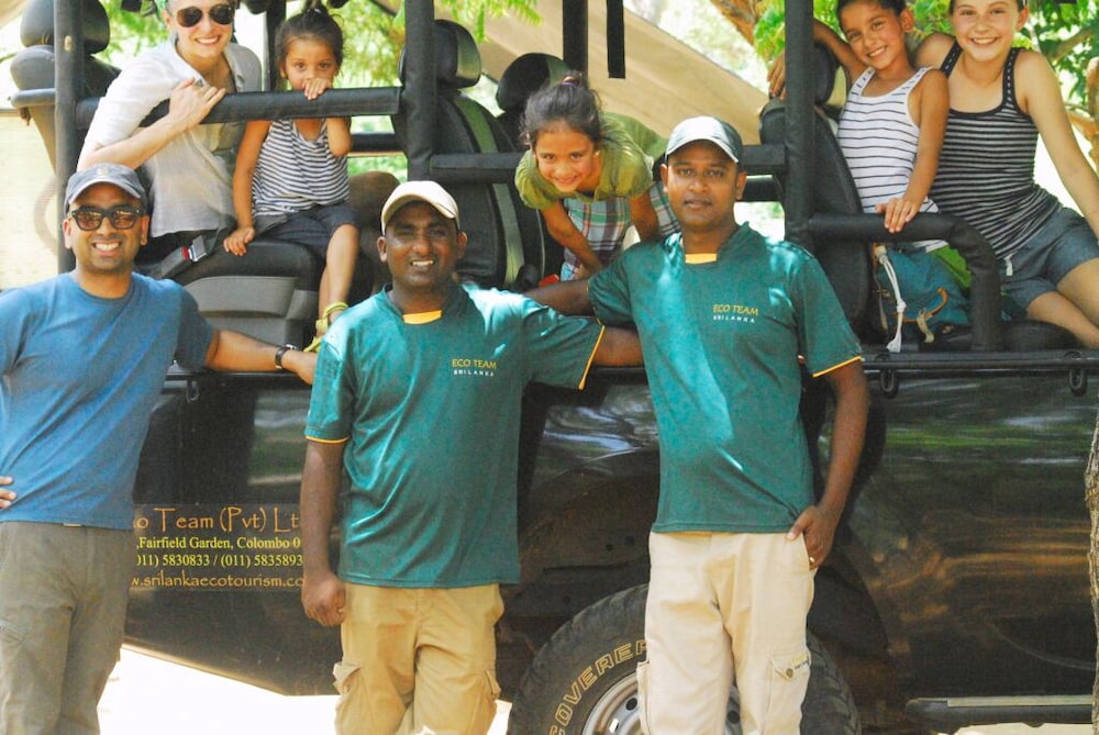 Family Glamping Suite bordering Yala with a Guided Night Walk photo 1