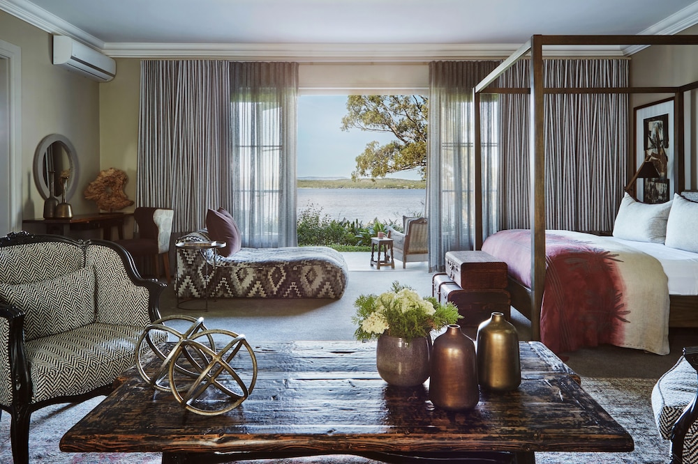 Flamingo Suite photo 1