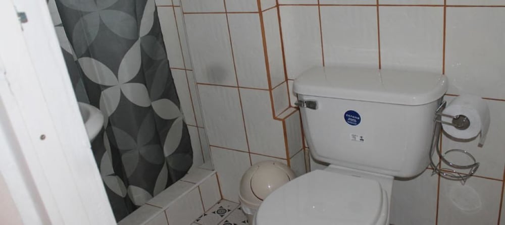 Triple Room, Private Bathroom photo 2