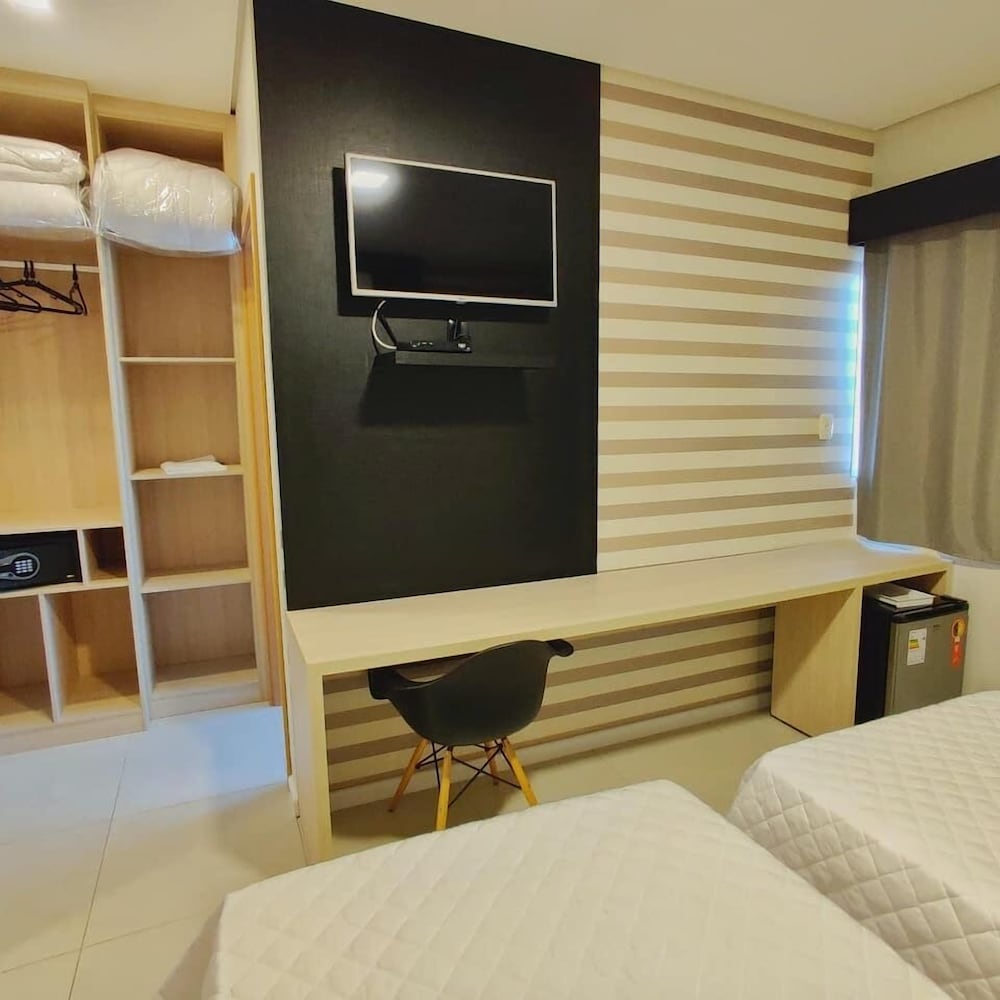 Deluxe Double or Twin Room - Photo 5
