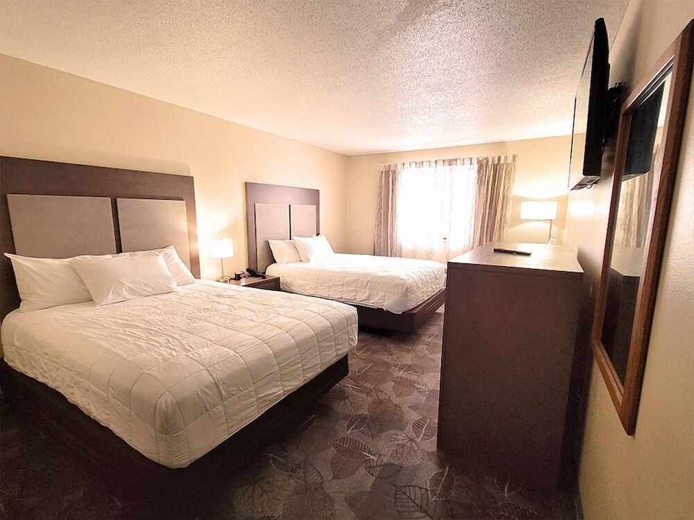 Room, 2 Queen Beds (Stardust) photo 1