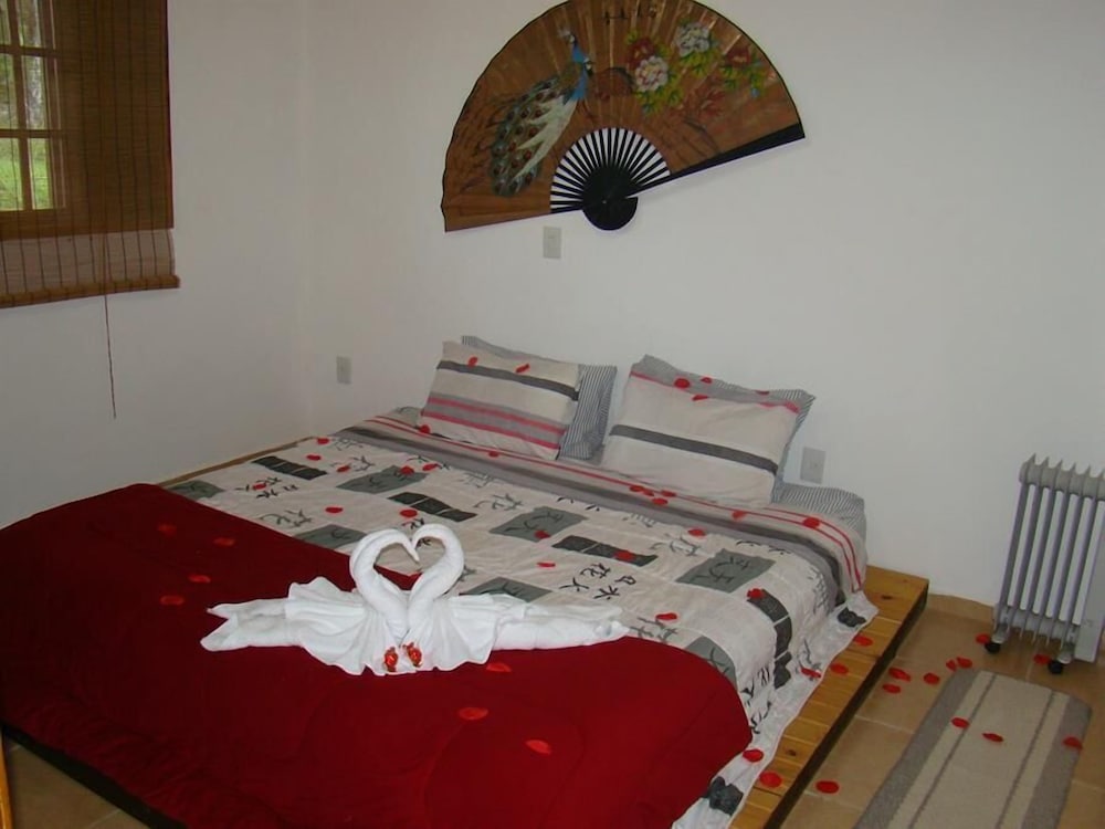Honeymoon Triple Room, 1 King Bed with Sofa bed, Mountain View, Mountainside photo 1