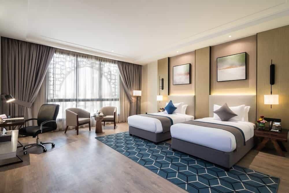 Executive Suite