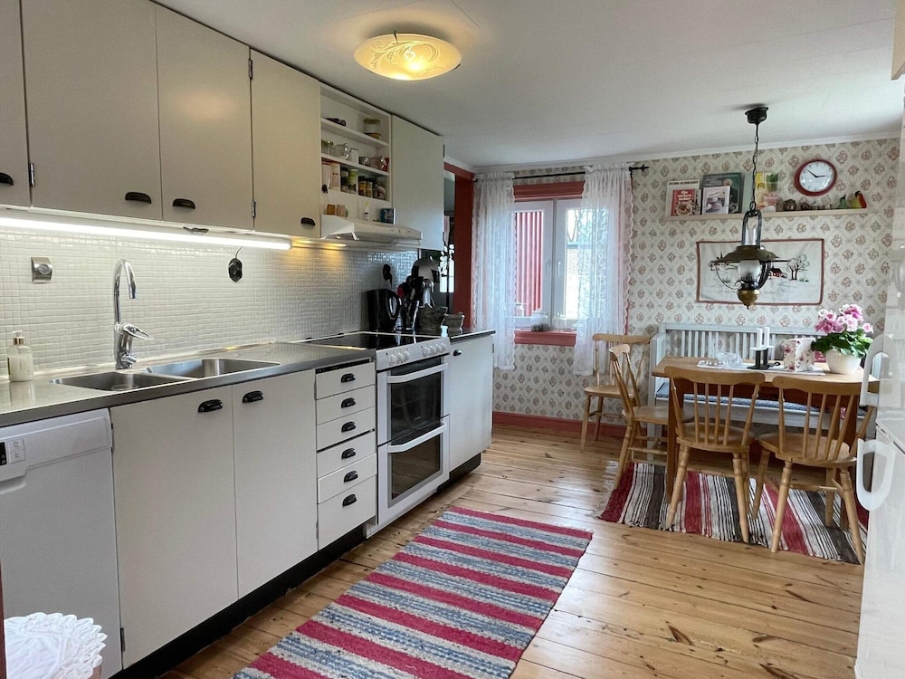 House photo 2