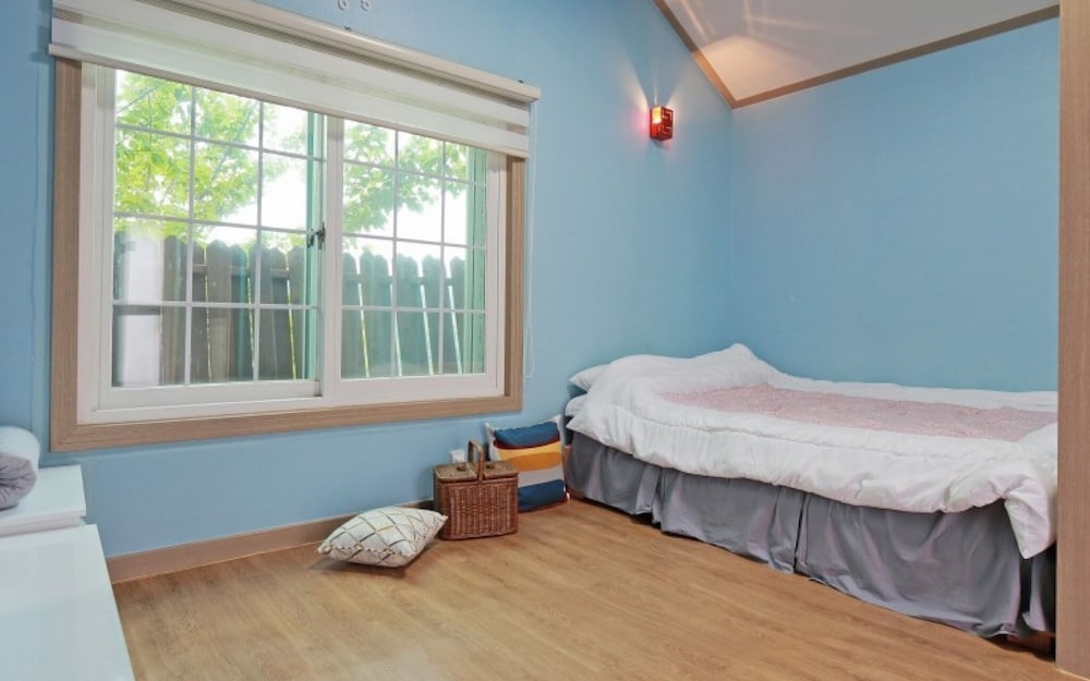 Room (Small 2 (Individual Terrace)) photo 2