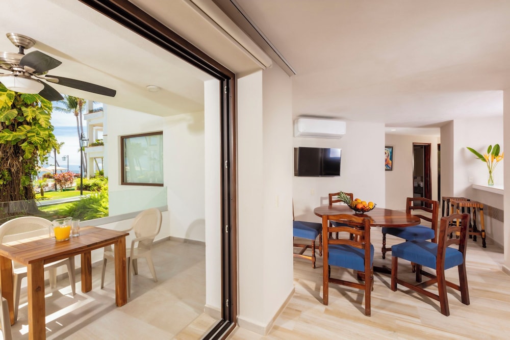 Deluxe Suite, 2 Bedrooms - Photo 1