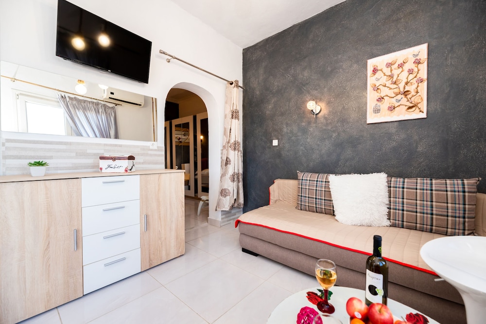 Deluxe Suite photo 3