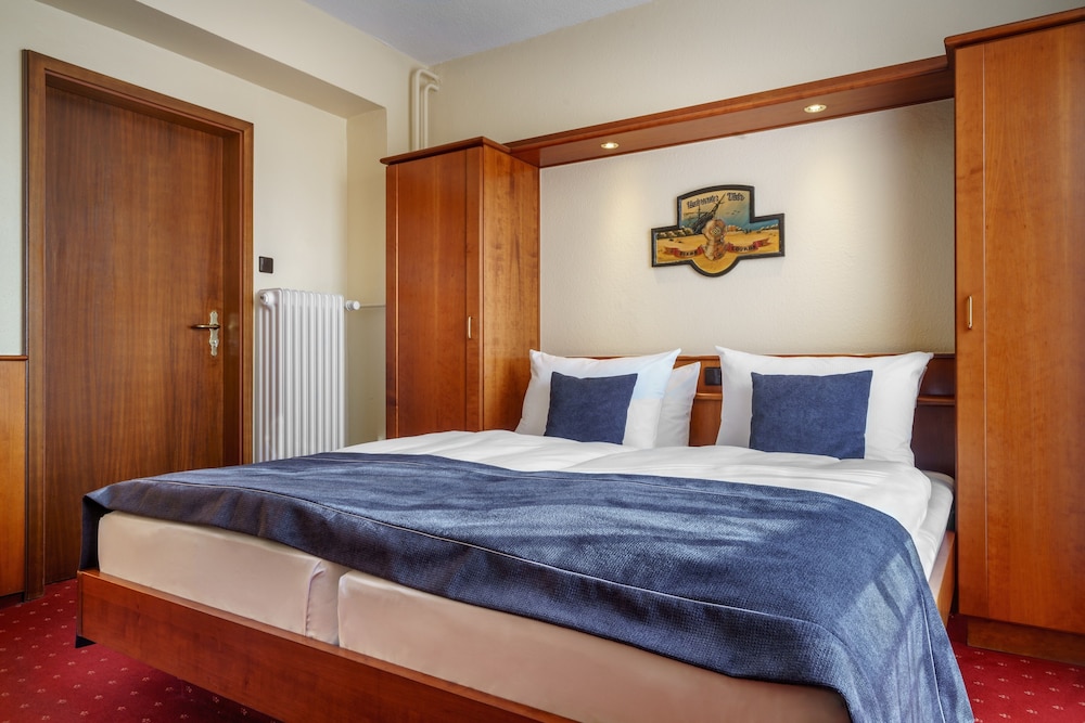 Double Room - Photo 2