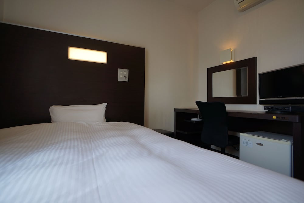 Single Room B, Smoking photo 2