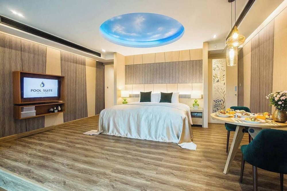 Luxury Double Room Single Use photo 2