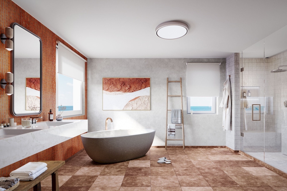 Premier Suite, 1 Double Bed, Ocean View photo 3