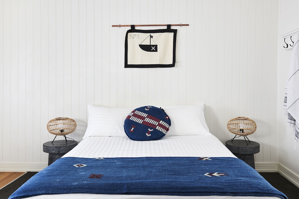 Room 4 - Barwon Heads 2 Bedroom 2 Bathrooms