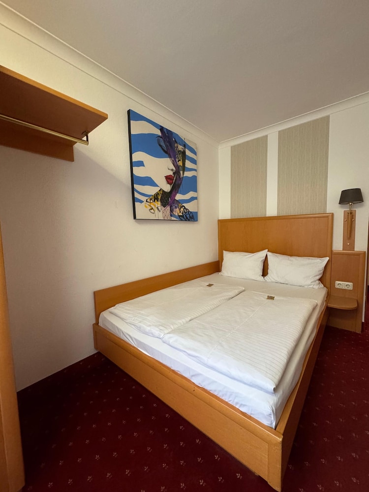 Comfort Room, 1 Twin Bed photo 3