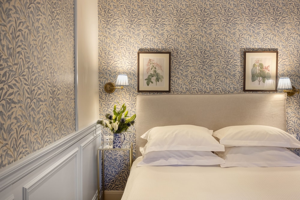 Standard Room - Photo 8