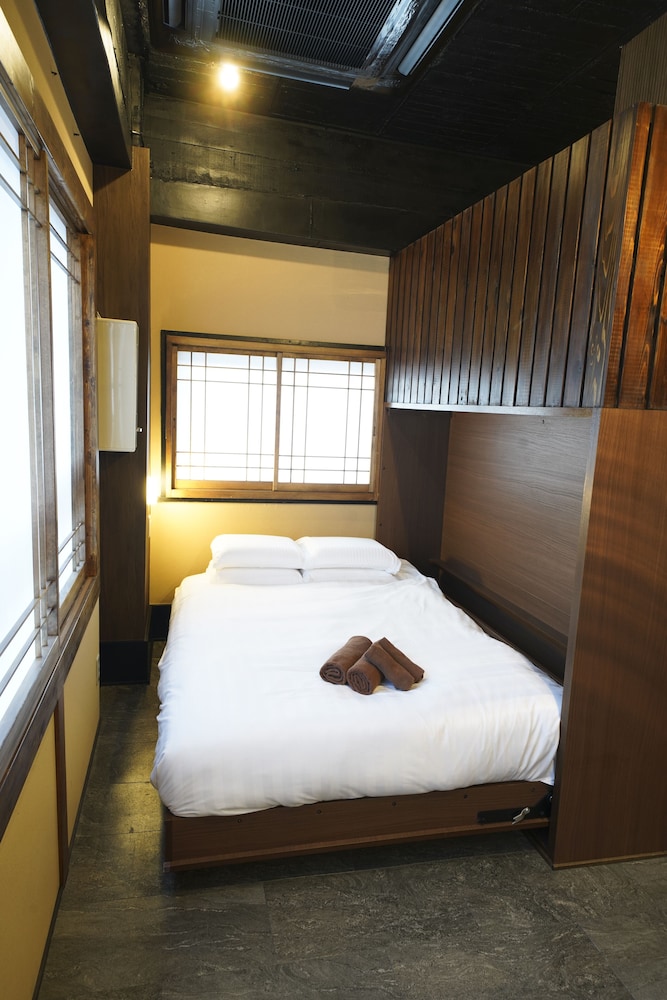 Room for 7 Guests, 4th Floor, Non Smoking photo 2