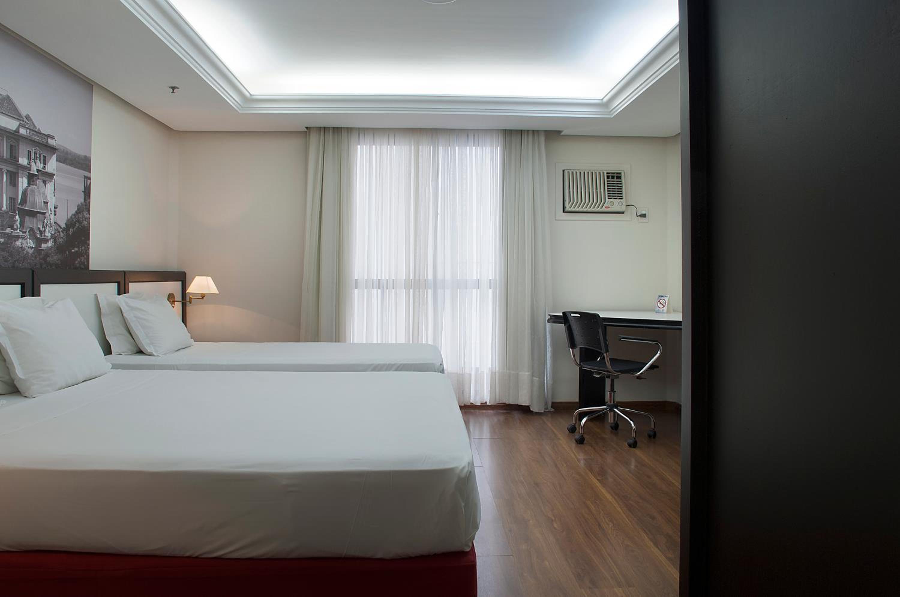 Triple Room with One Double Bed and One Single Bed photo 1