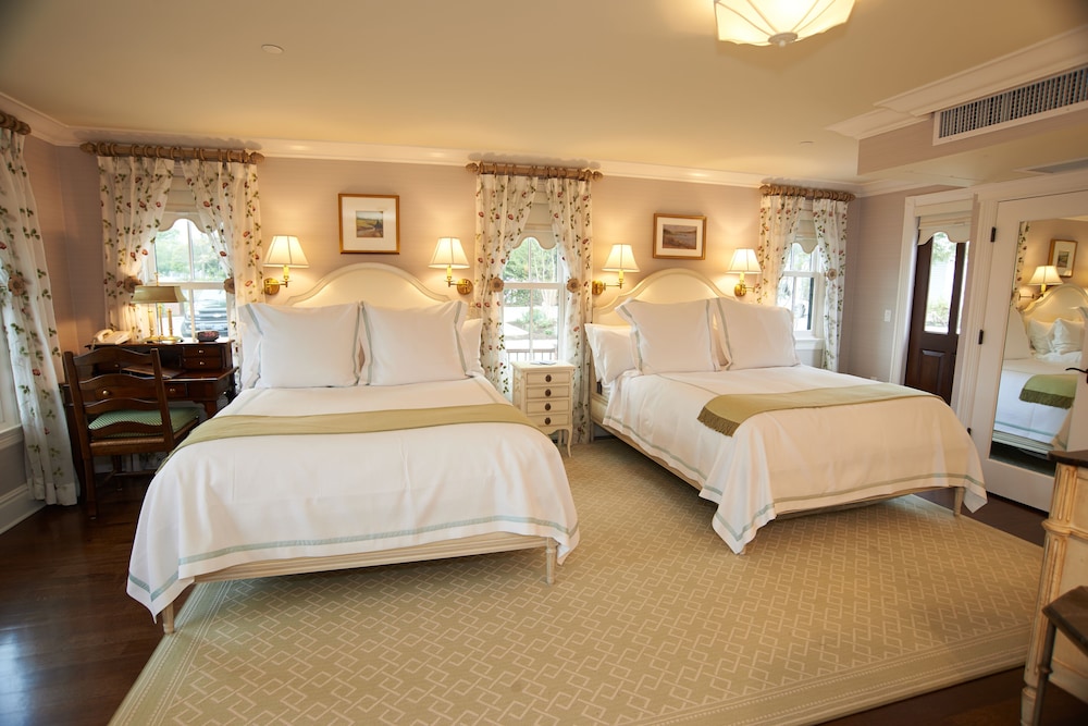 Room, 2 Queen Beds (3 Story Guest House Luxury 2 Queens R)