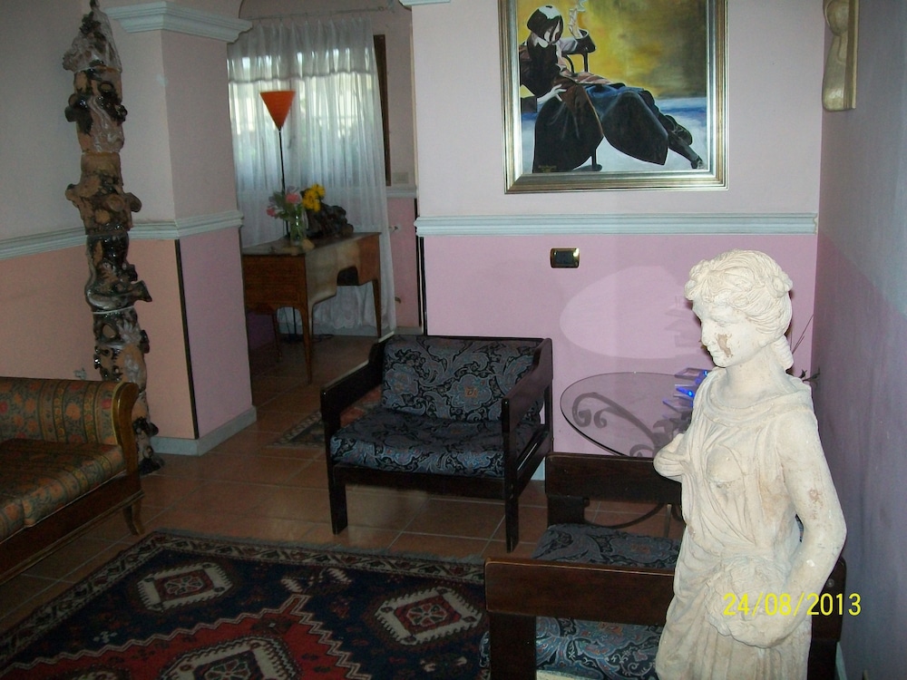 Classic Single Room