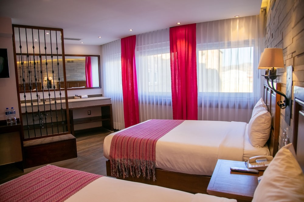 Standard Room, 2 Double Beds, City View - Photo 1