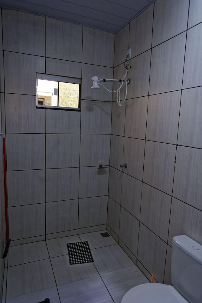 Twin Room (Com A/C) photo 2