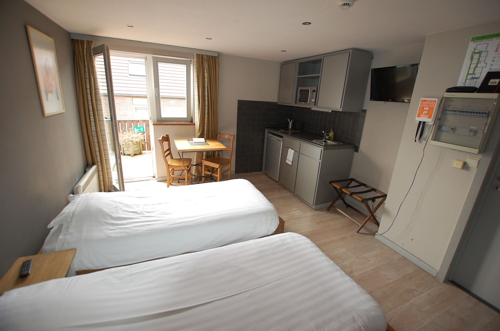 Twin Room, Terrace (1st floor) photo 3