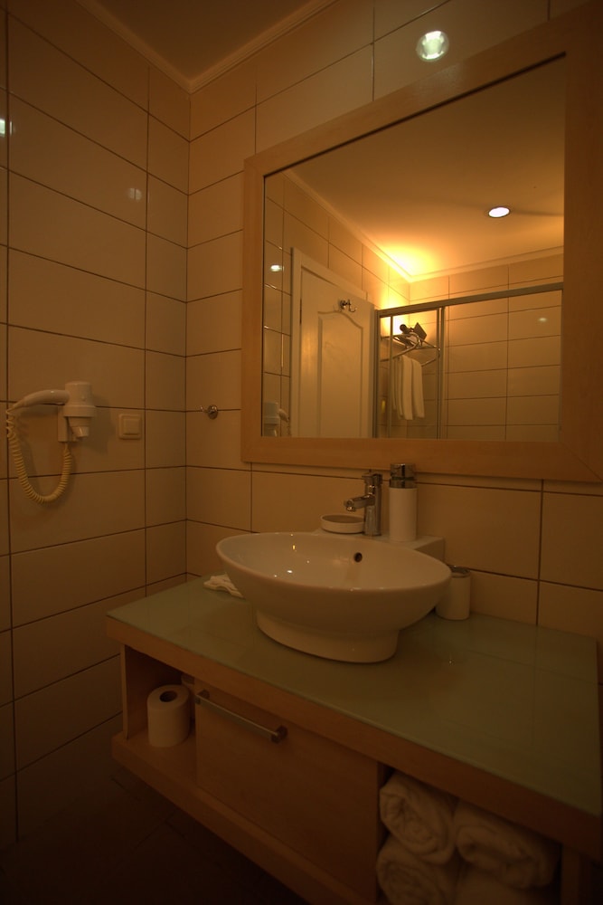 Family Bungalow, Connecting Rooms