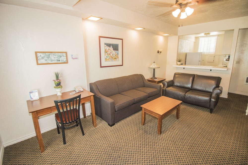 Standard Room Queen, Twin, sofa bed, Kitchen #139