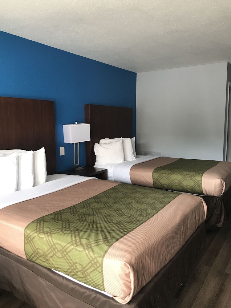 Standard Room, 2 Double Beds, Non Smoking - Photo 3