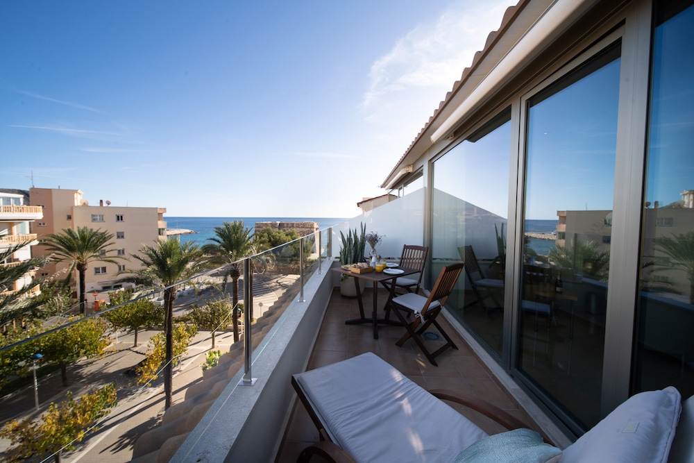 Penthouse, castle view photo 2