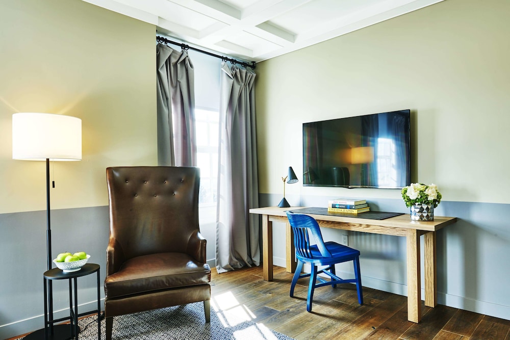 Suite, 2 Double Beds (Loft)