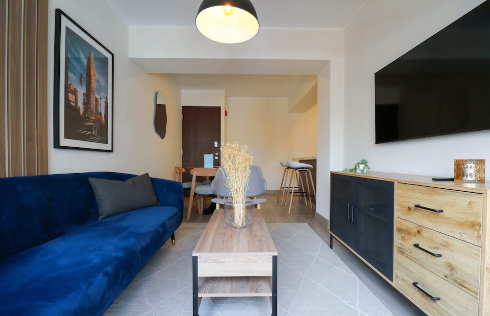 Apartment, 2 Bedrooms (703)