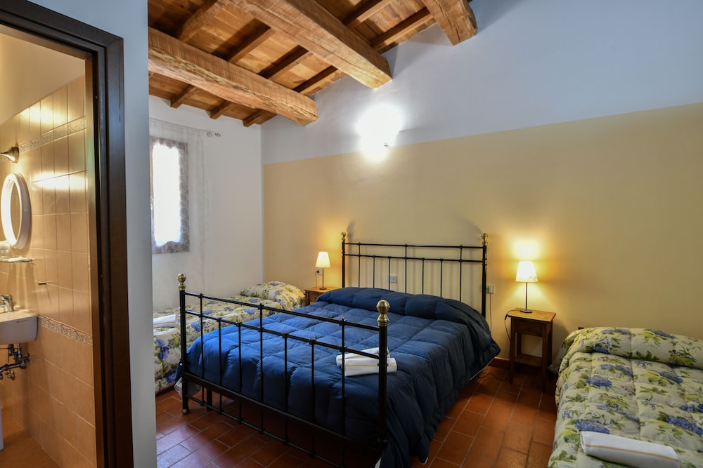 Quadruple Room, Mountain View photo 2