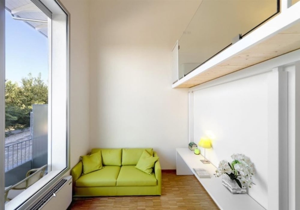 Standard Double Room, 1 King Bed, Garden View