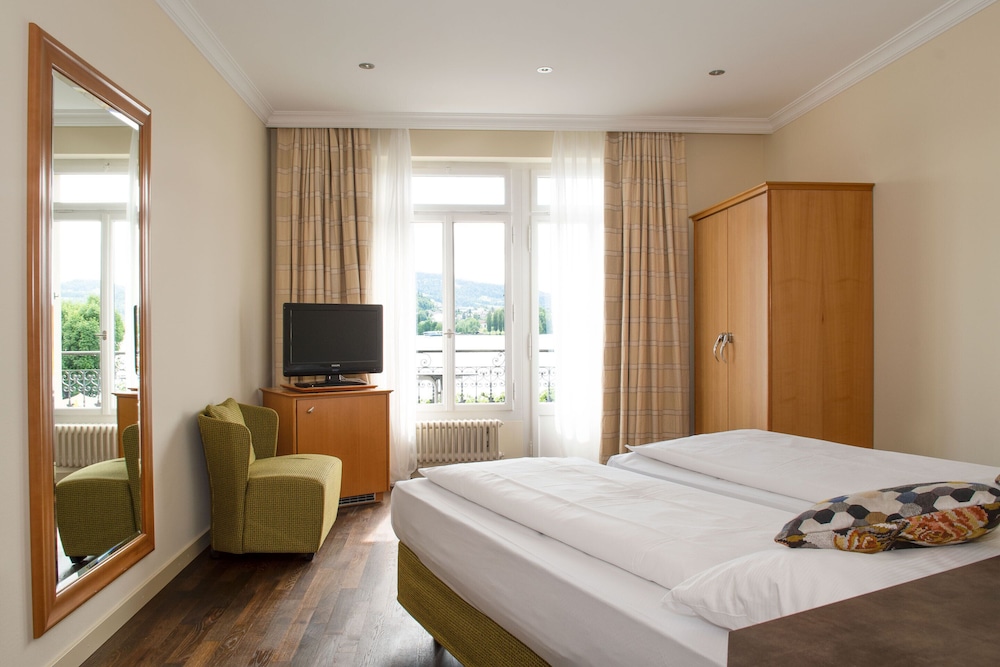 Superior Double or Twin Room, Balcony, Lake View - Photo 1